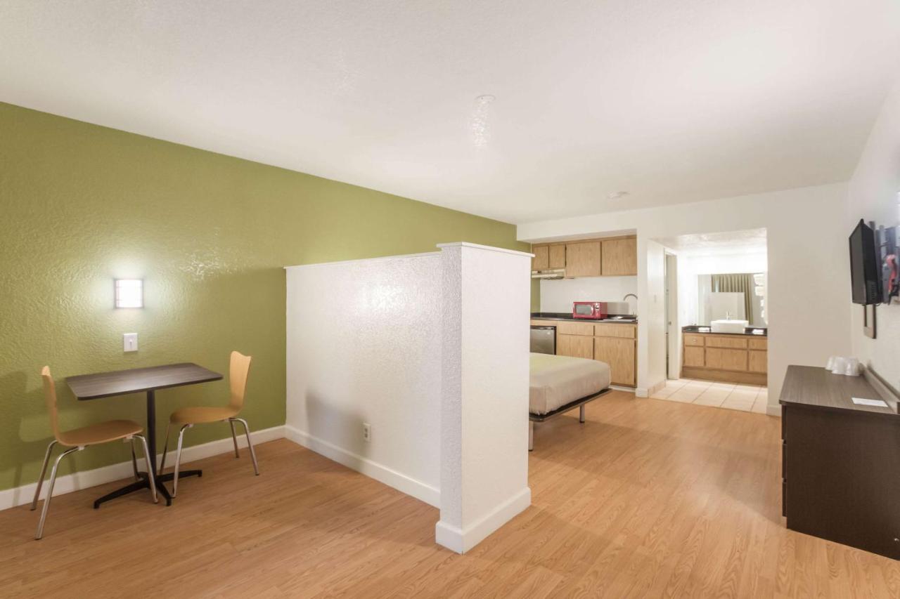 Motel 6 המט מראה חיצוני תמונה