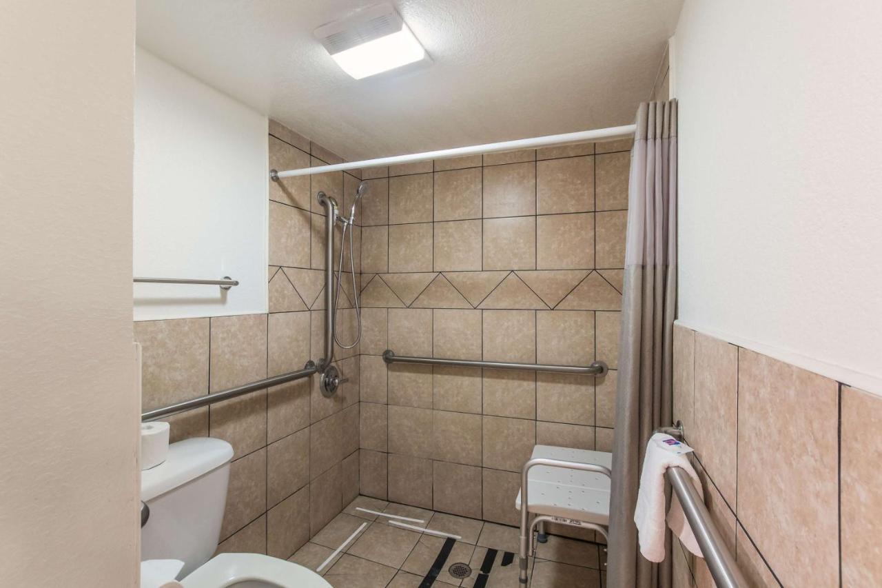 Motel 6 המט מראה חיצוני תמונה