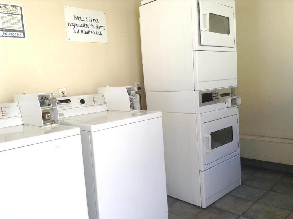 Motel 6 המט מראה חיצוני תמונה