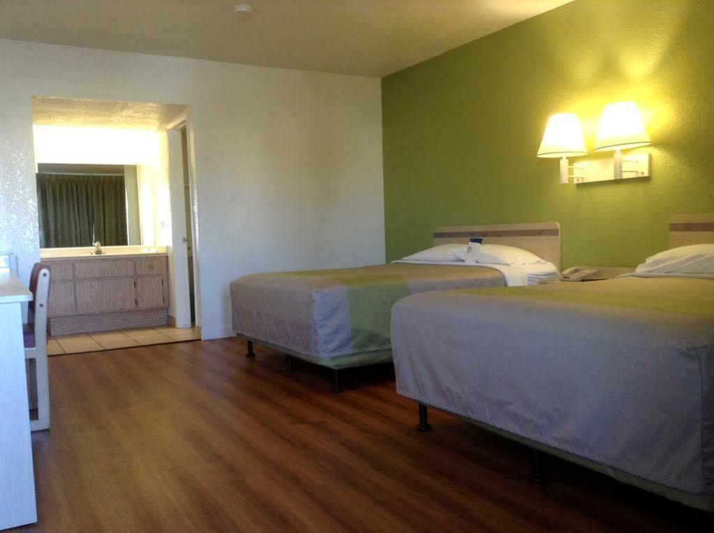 Motel 6 המט מראה חיצוני תמונה