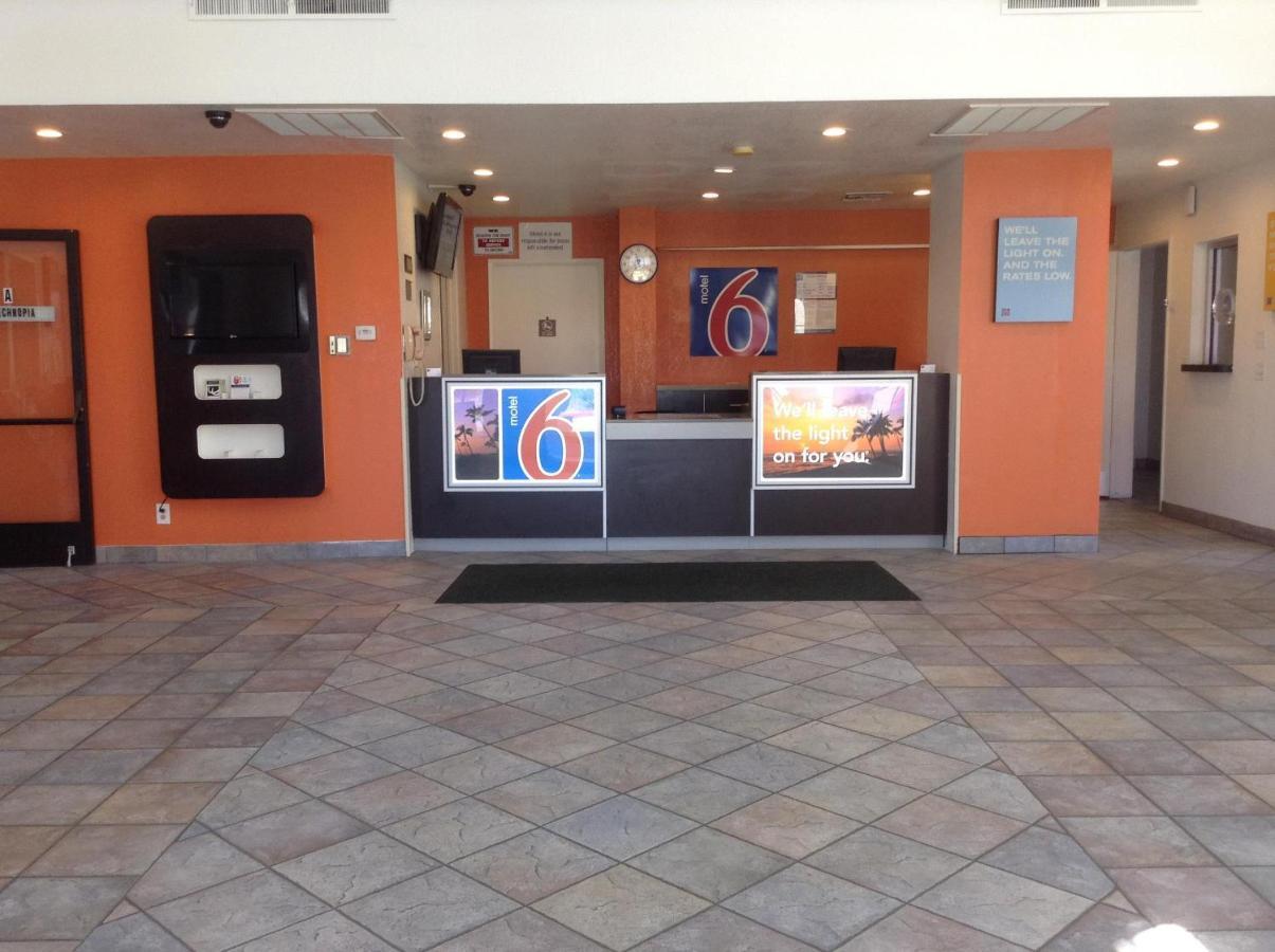 Motel 6 המט מראה חיצוני תמונה
